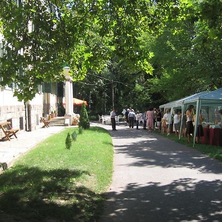 Mater Salvatoris House Hotel Godollo Exterior photo